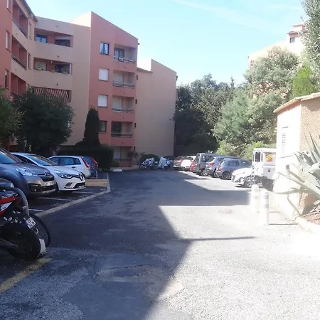 Sainte Maxime Appartement Les Pins Ensoleilles Proche De La Mer *