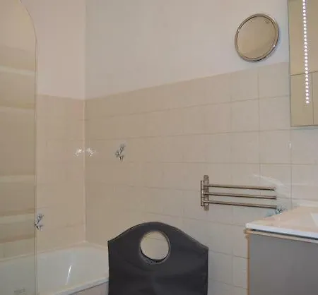 Sainte Maxime Appartement Les Pins Ensoleilles Proche De La Mer * Сент-Максим